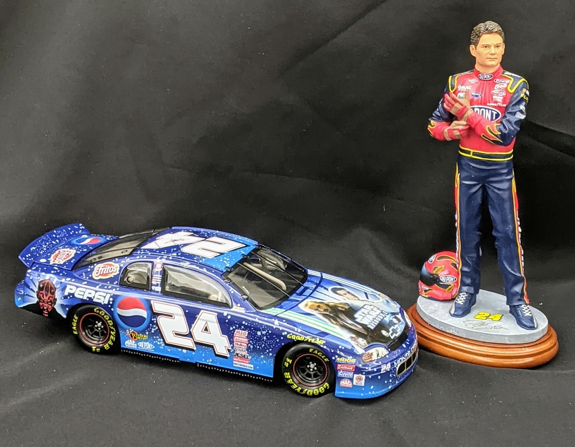 24 Jeff Gordon NASCAR Diecast Car and Figurine 2021 Faces of Hope E Auction